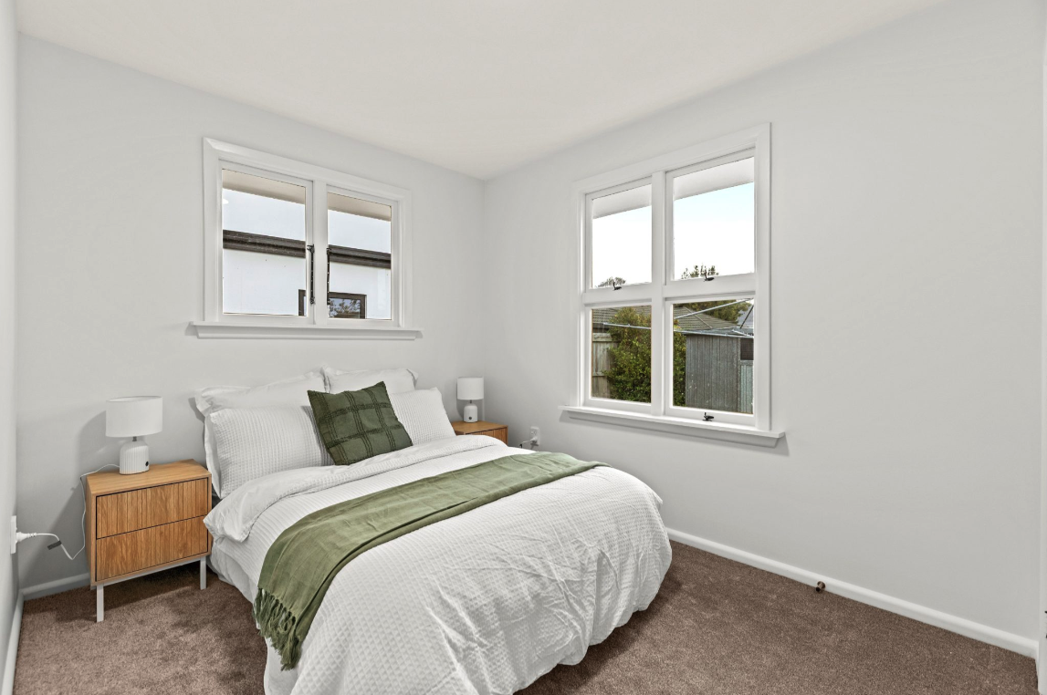 2/124 Huxley Street photo 3